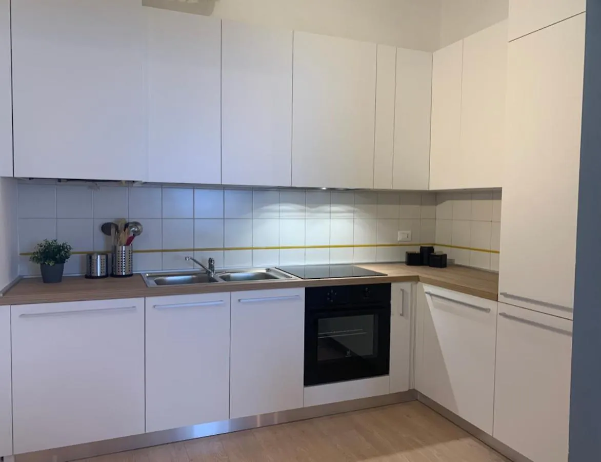 Camozzi Central Apartment Bergamo 0*,  Italien
