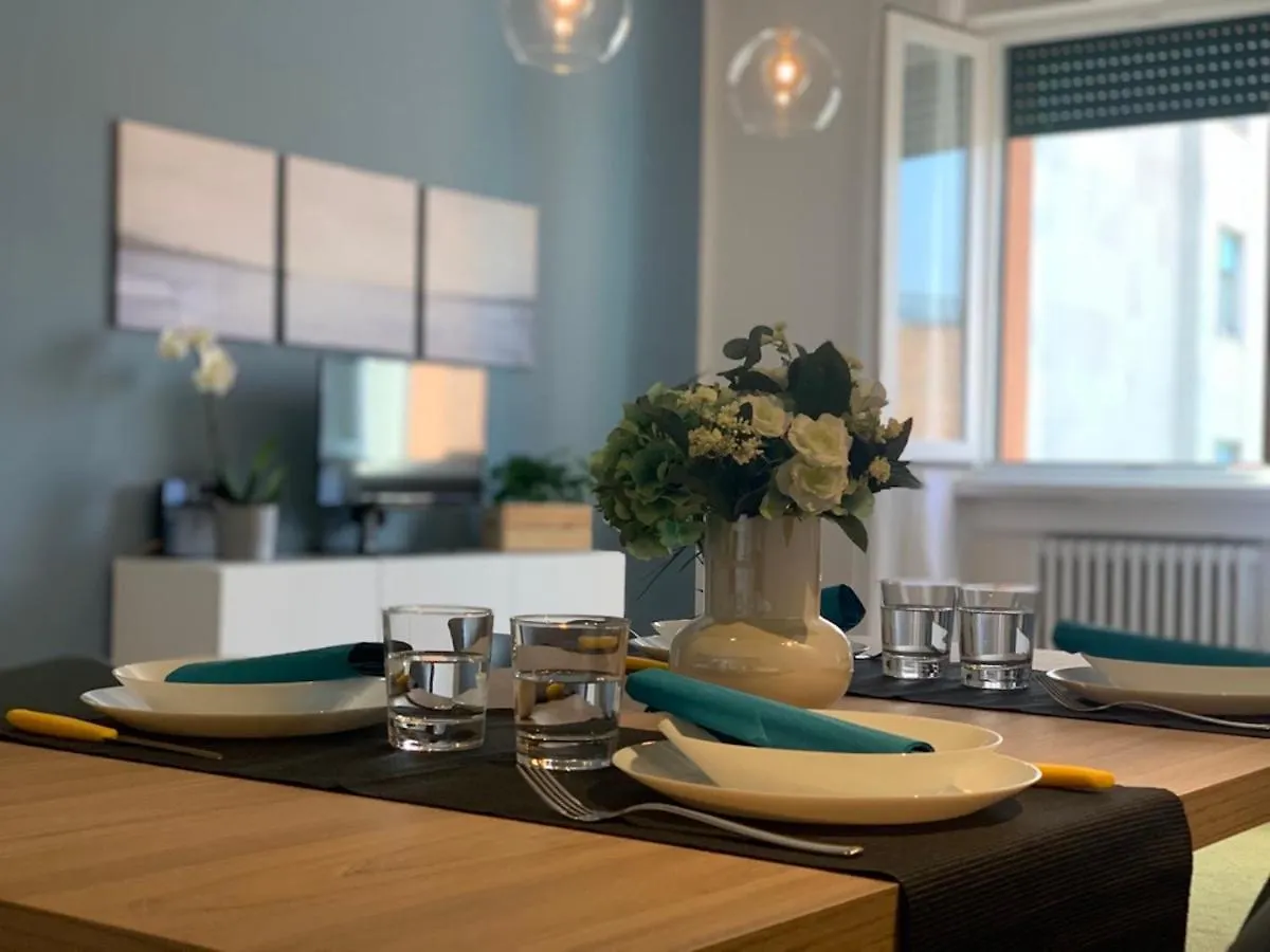 Camozzi Central Apartment Bergamo Italien
