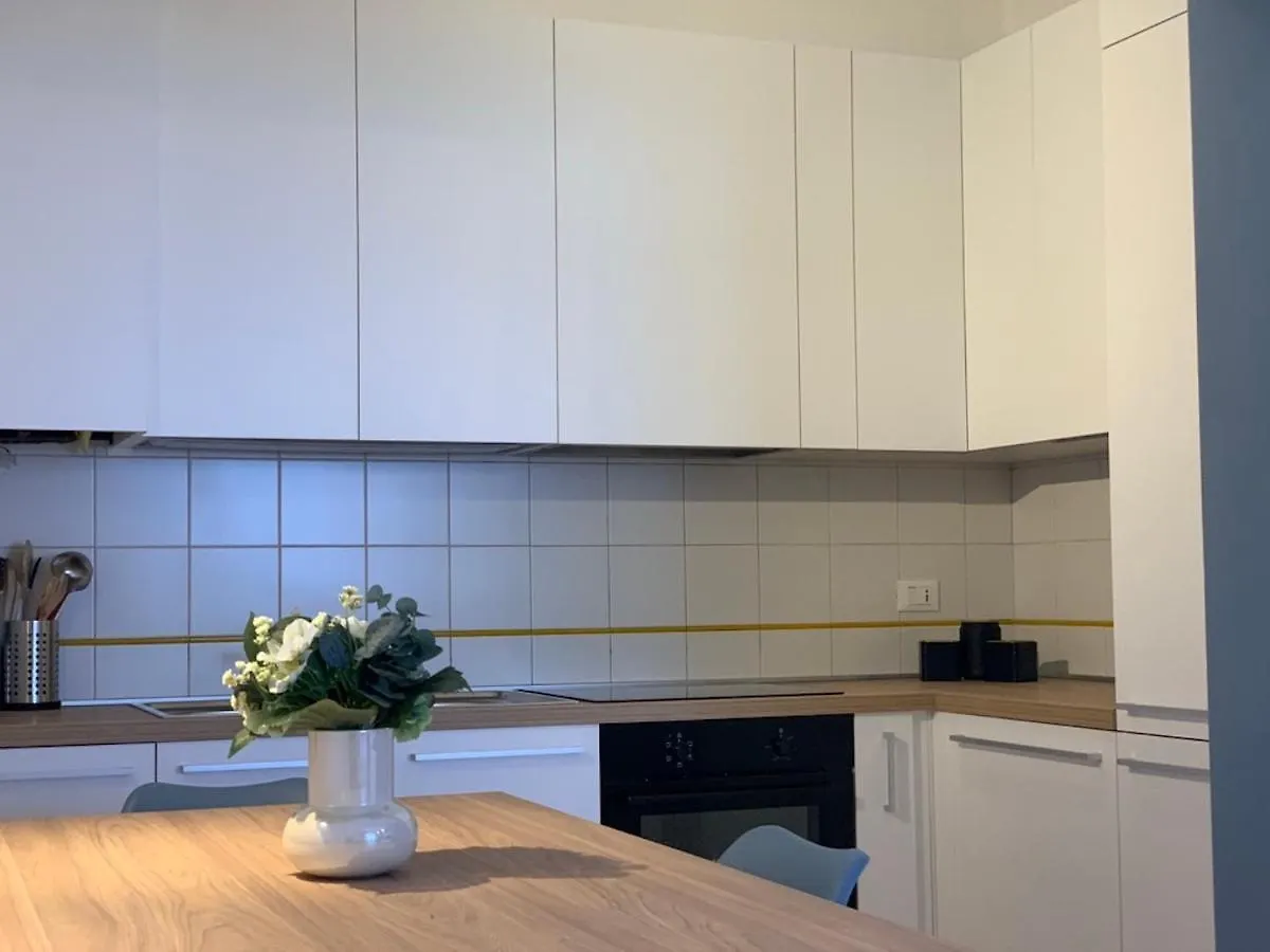 Camozzi Central Apartment Bergamo Italien
